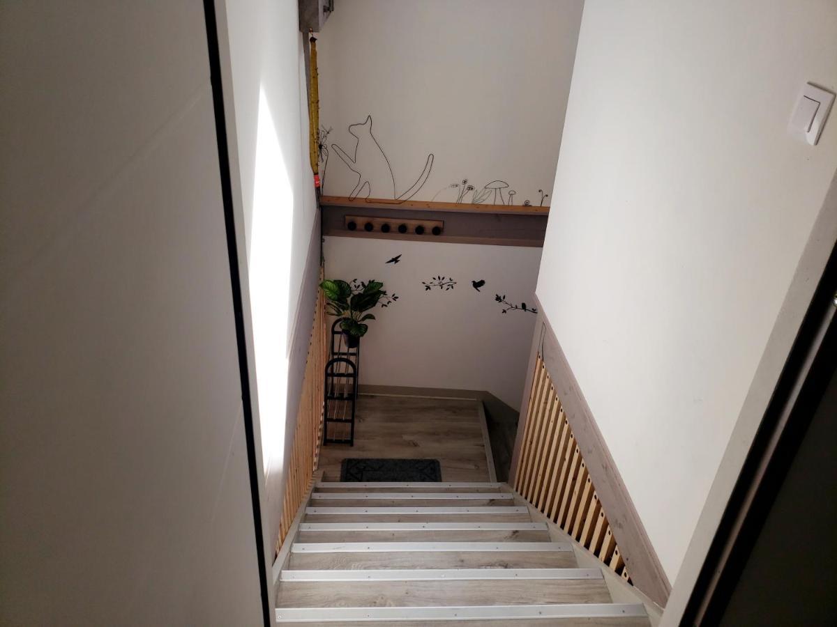 Le Charmillon, Appartement Cosi Avec Double Garage Mancey Экстерьер фото